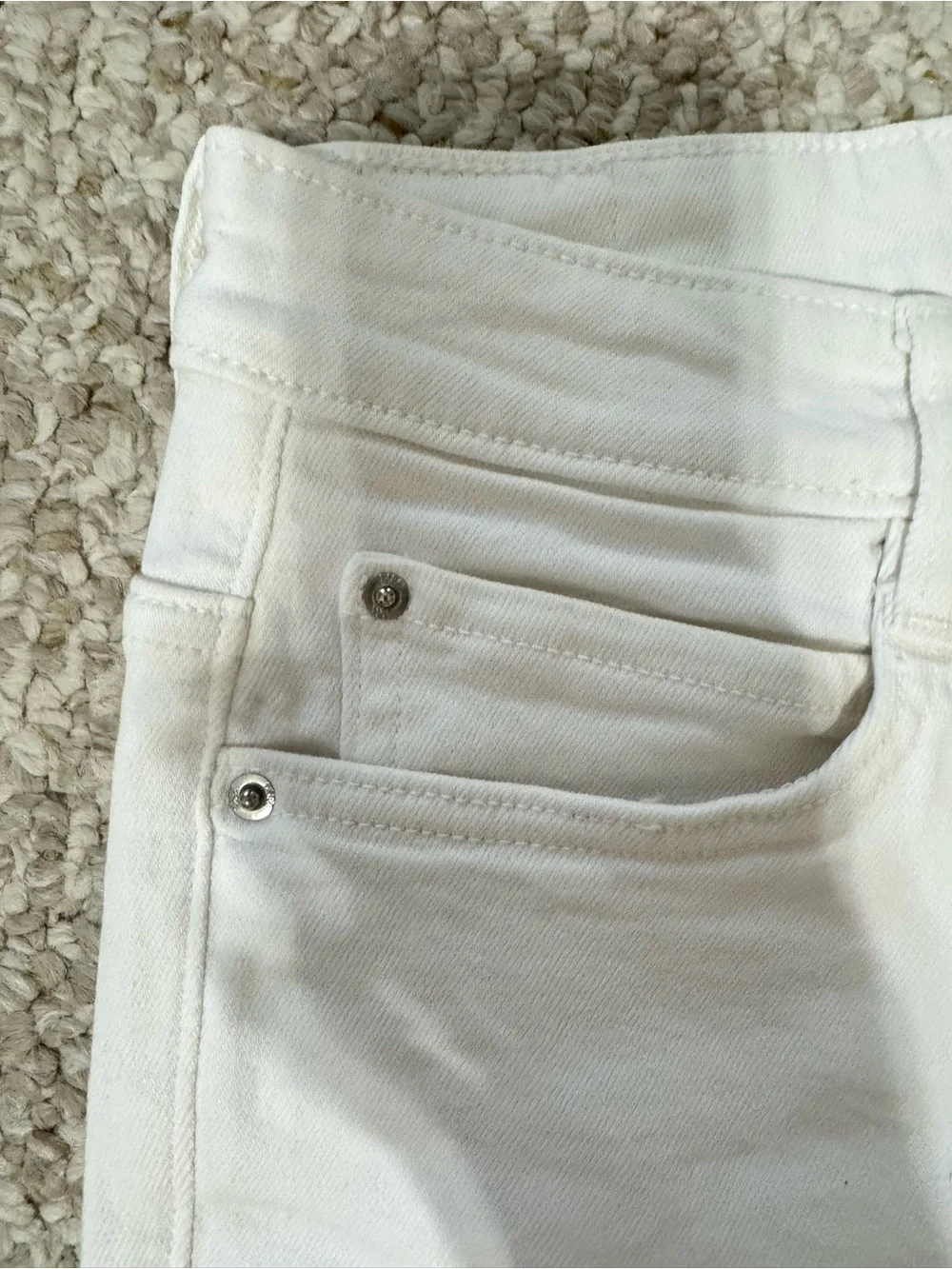 NEW ZARA WHITE JEANS